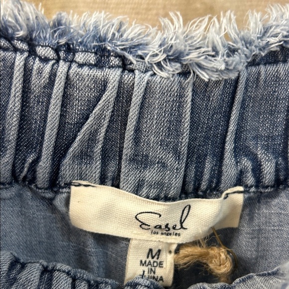 Blue Ruffled Denim Pants - Easel - Picture 5 of 6